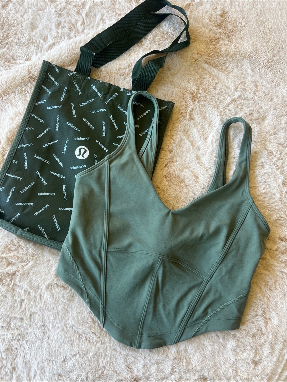 lululemon Women's Green Athletic Crop Top, Bag included!